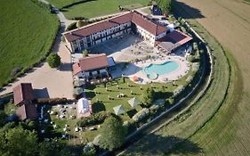 Relais Bella Rosina Pool & Spa